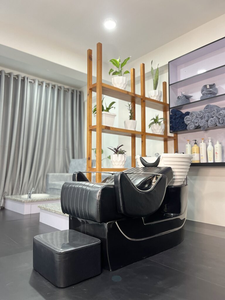 Hair wash and blowout service at Mangpahang Unisex Salon Kathmandu